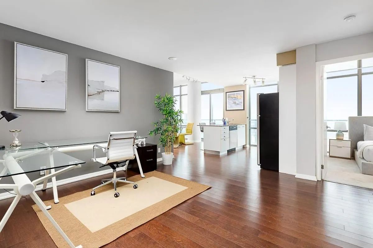 Apartment Penthouse Overlooking Dt Toronto Free Parking Canada