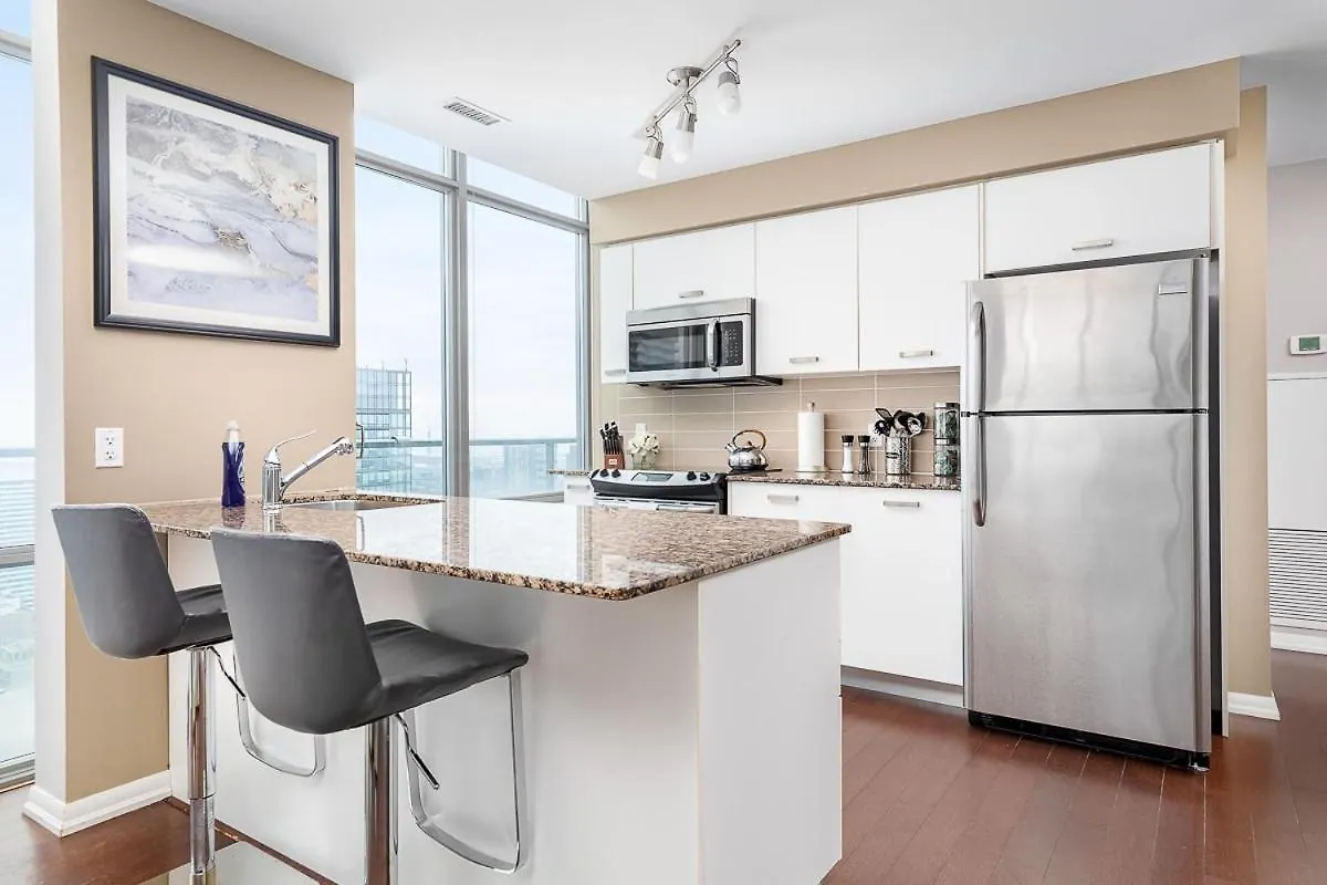 Apartment Penthouse Overlooking Dt Toronto Free Parking Canada